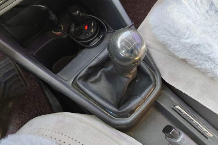 Used Volkswagen Jetta 2017 1.4L Manual Fashion Edition
