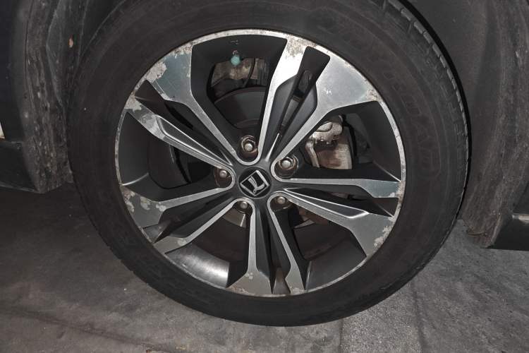 Used Luxgen U6 SUV 2014 1.8T ZhiZun Model
