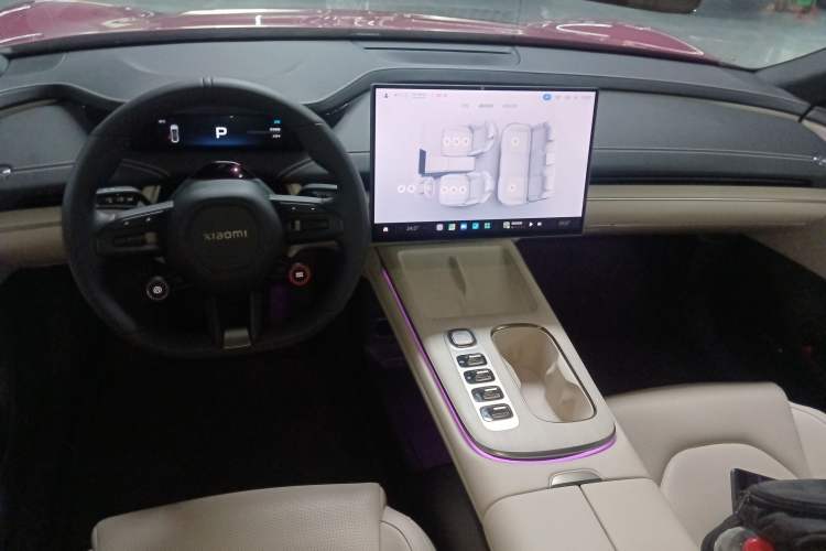 Used Xiaomi Auto SU7 2024 Rear-Drive Ultra-Long Range Advanced Pro-Level Intelligent Driving Version Center Console