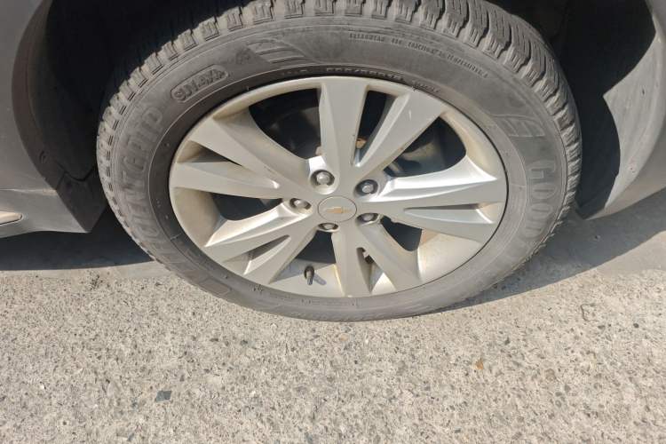 Used Chevrolet Captiva 2017 2.4L 4x4 Flagship Edition 7-Seater