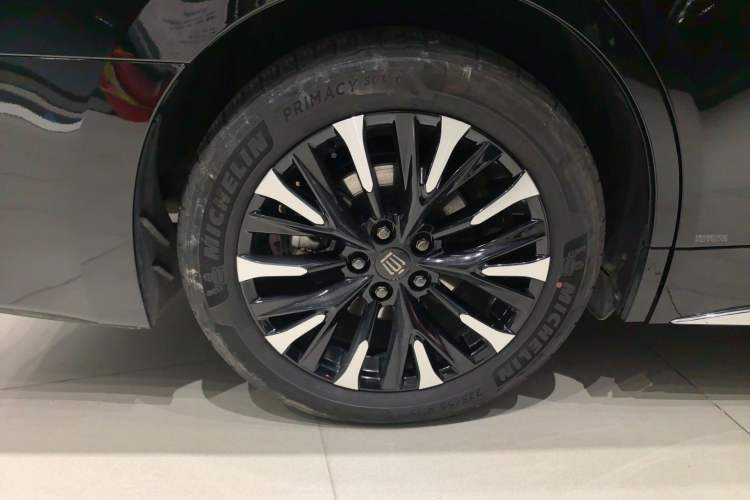 Used Toyota Vellfire 2024 Crown Dual-Engine 2.5L Supreme Executive Edition Exterior 8