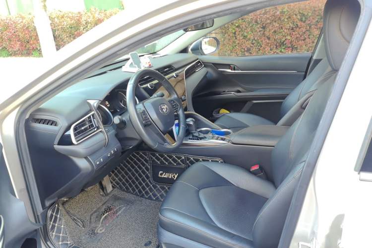 Used Toyota Camry 2019 Revised Version 2.5G Luxury Edition
