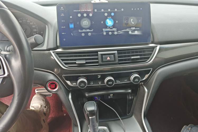 Used Honda Accord 2022 260TURBO Phantom Night · Prestige Edition Audio And AC Panel