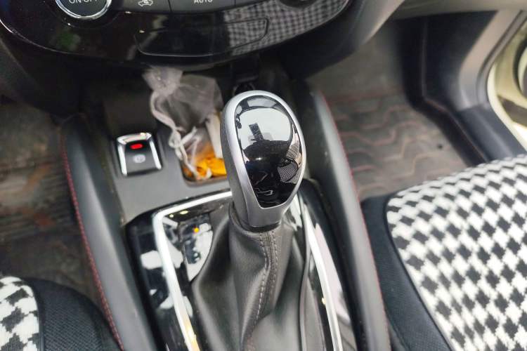 Used Nissan Qashqai 2023 Classic 2.0L CVT XV+ Leading Edition
