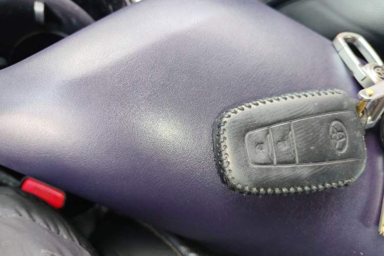 Used Toyota IZOA 2020 2.0L Enjoy Edition