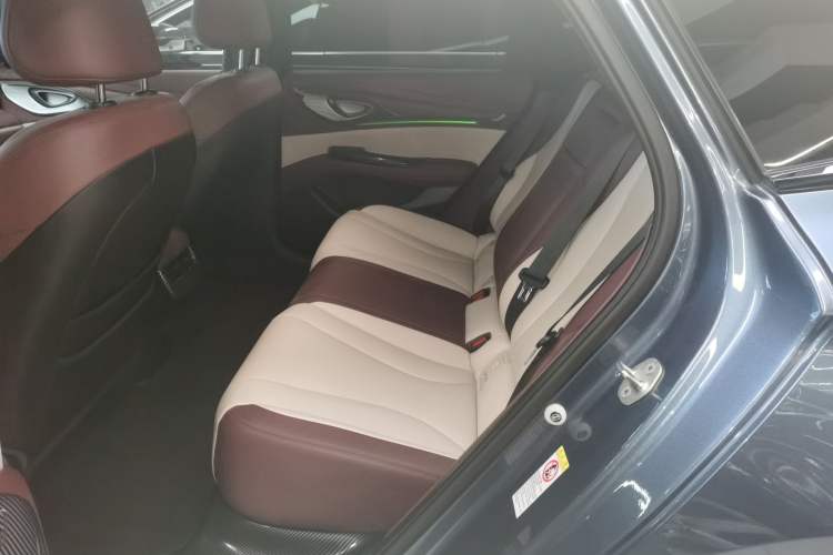 Used BYD Seal 2024 HONOR Edition DM-i 1.5L 121km Prestige Model