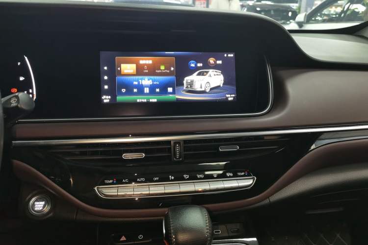 Used GAC Trumpchi M6 2023 PRO 270T DCT Luxury Edition