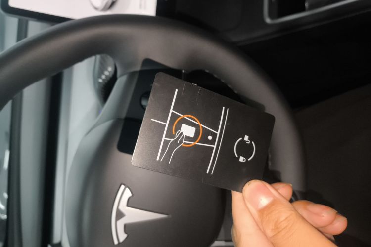 Used Tesla Model Y 2025 Rear-Wheel Drive First Edition
