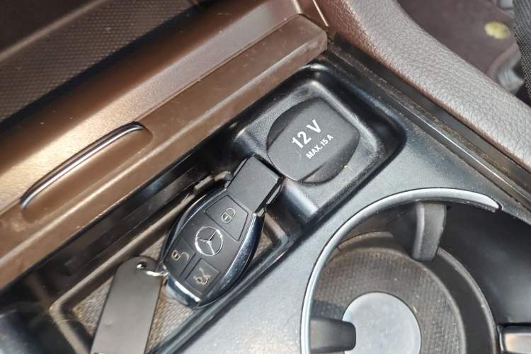 Used Mercedes-Benz GLE 2018 GLE 320 4MATIC Dynamic Edition Collector's Edition Vehicle Key