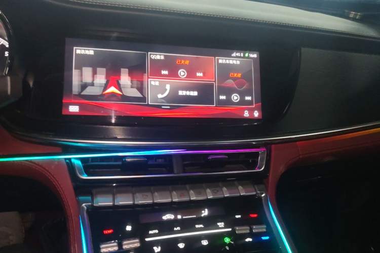 Used CHANGAN CS85 COUPE 2019 2.0T Automatic Luxury Edition China VI Standard Audio And AC Panel