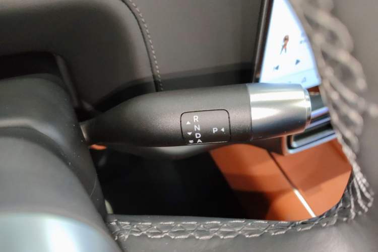 Used Li Auto L9 2022 Max model Gear Lever