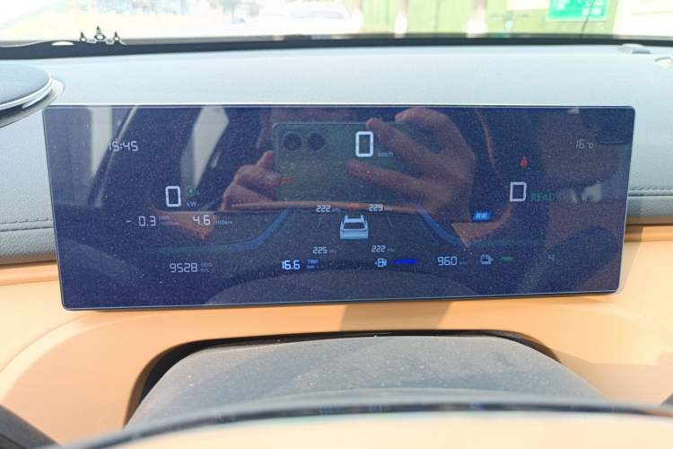 Used Geely Galaxy Galaxy Xingjian 7 EM-i 2025 55 km Launch Edition