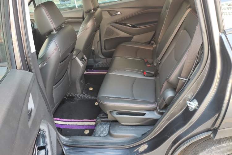 Used Chevrolet Orlando 2020 Light Hybrid Redline 530T Automatic Enjoyment Edition (5+2 Models)