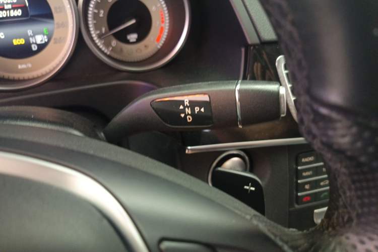 Used Mercedes-Benz E-Class 2015 Facelift E 200 L Sport Edition