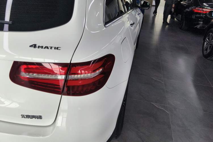 Used Mercedes-Benz GLC 2019 GLC 260 L 4MATIC Dynamic Model Right Rear Taillight