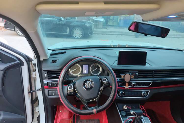 Used FORTHING Joyear X5 2017 Enjoy Series 1.6L CVT Luxury Model
