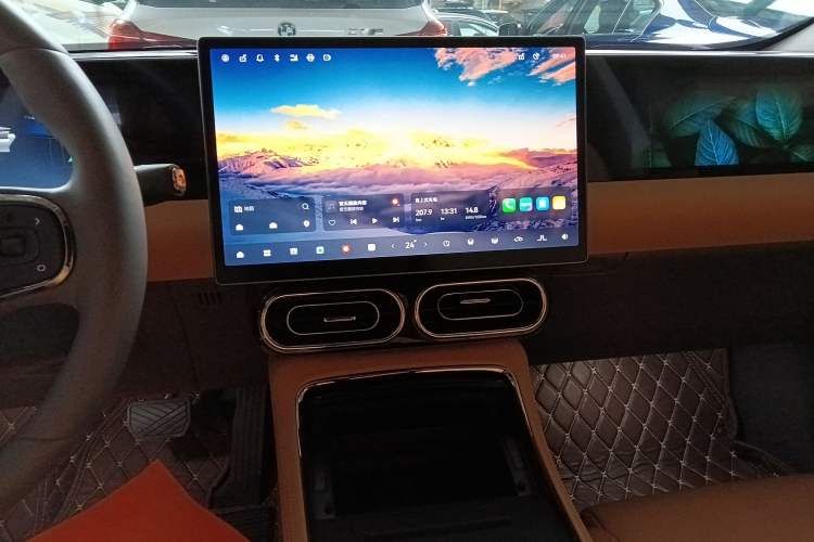 Used Leapmotor C01 2024 Pure Electric 525 Luxury Edition
