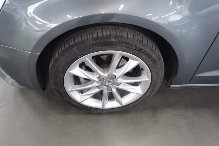 Used Audi A3 2014 Sportback 35 TFSI Automatic Comfort Model
