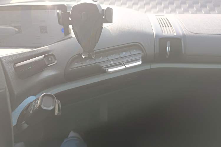 Used Baojun E300 2020 Star Travel Edition