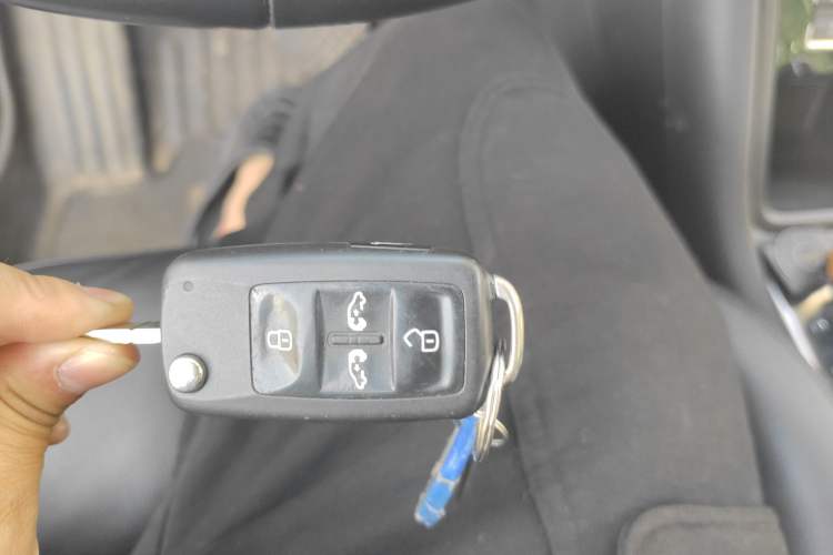 Used Volkswagen Sharan 2015 1.8TSI Comfort Model Vehicle Key