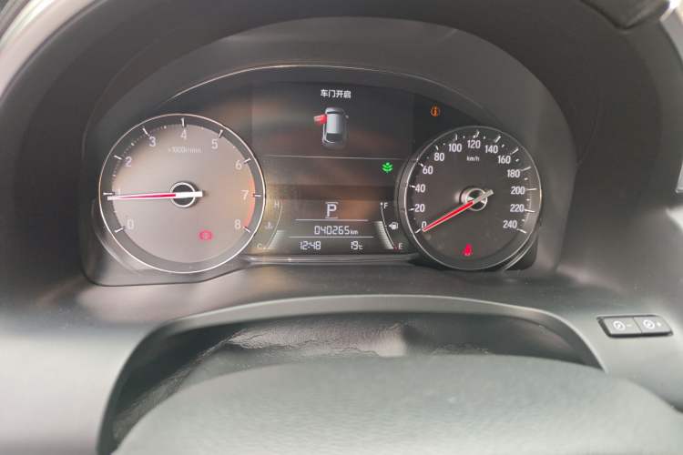 Used Honda Avancier 2019 240TURBO Two-Wheel Drive Elite Edition Odometer Close Up