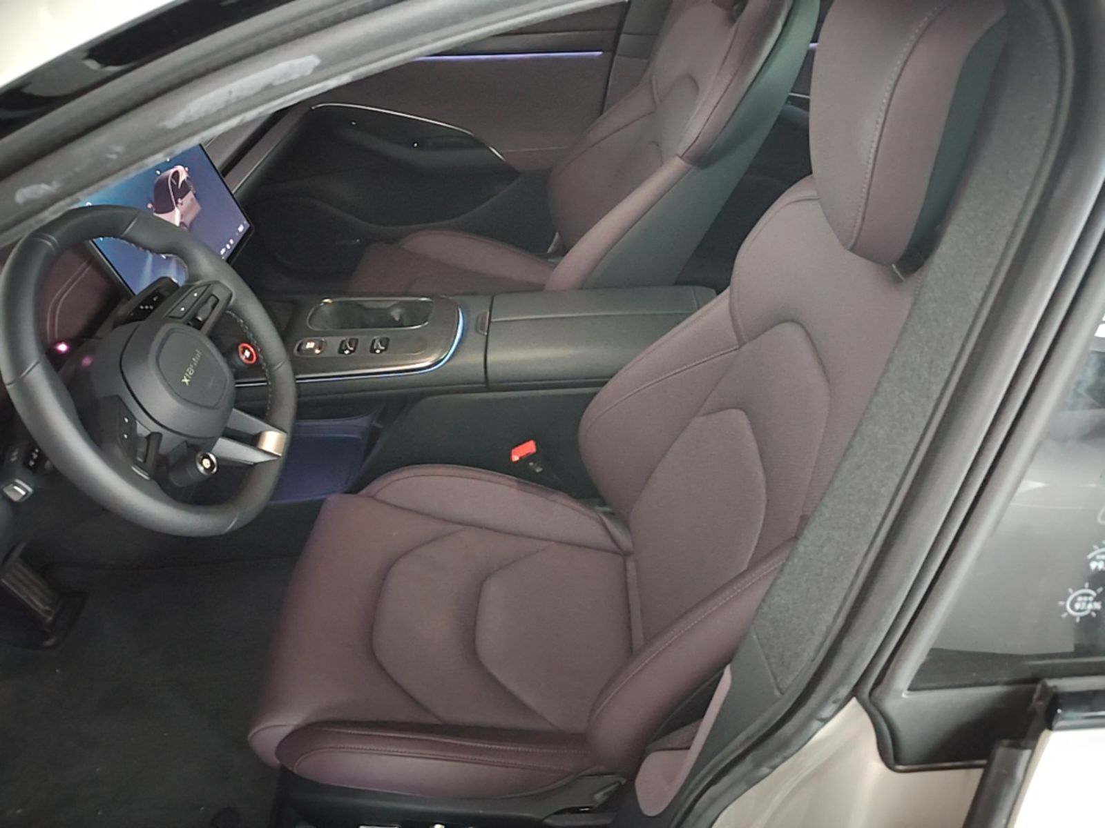Xiaomi Auto SU7 2024 Rear-Drive Long-Range Intelligent Driving Version — снимка 17