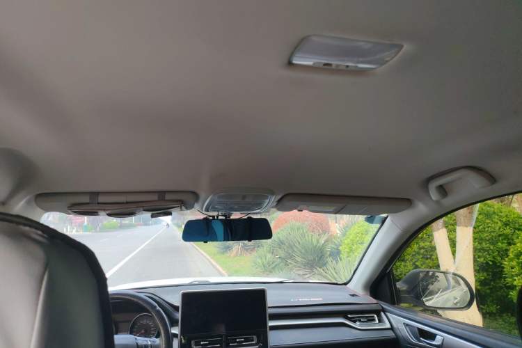 Used Haval M6 2021 PLUS 1.5T DCT Elite Smart Connectivity Model
