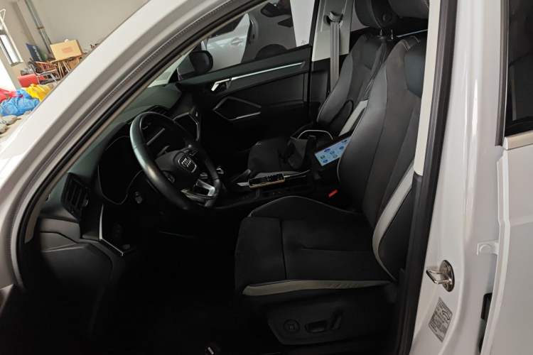 Used Audi Q3 2020 40 TFSI Fashion Dynamic Model