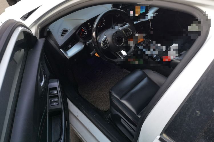 Used MG 5 2021 Revised Version 180 DVVT CVT Youth Luxury Edition Interior 3