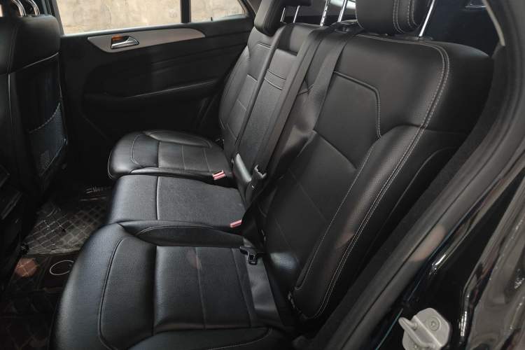 Used Mercedes-Benz M-Class 2014 ML 320 4MATIC