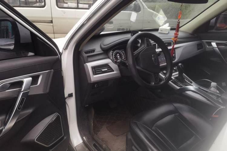 Used Geely Auto Emgrand X7 Sport 2016 1.8TD Automatic Smart Connectivity Version
