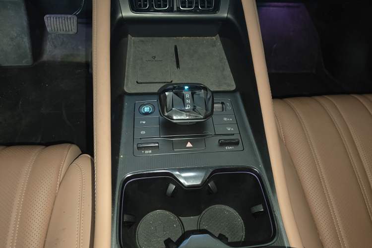 Used BYD Song L EV 2024 662 km Excellence Version