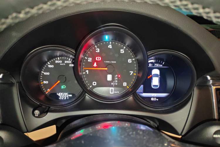 Used Porsche Macan 2016 Macan 2.0T
