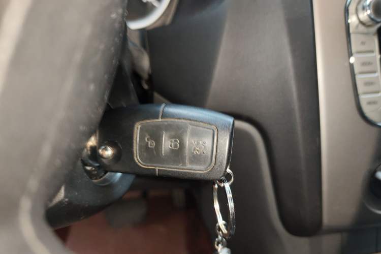 Used Ford Focus 2013 Hatchback Classic 1.8L Automatic Base Model