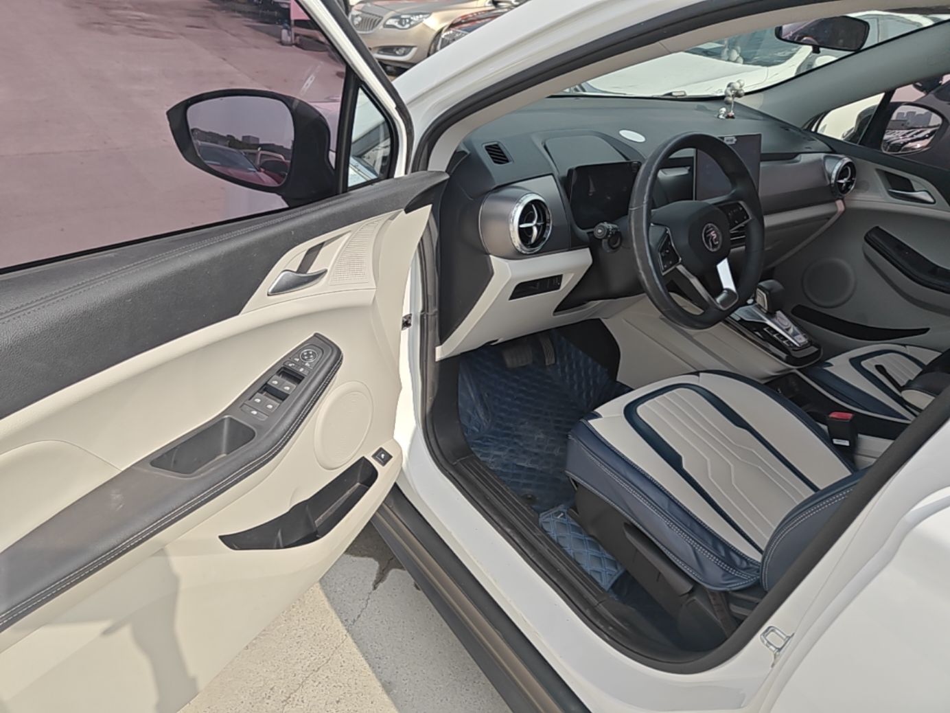 BYD Yuan Pro 2021 401 km Luxury Version — снимка 18
