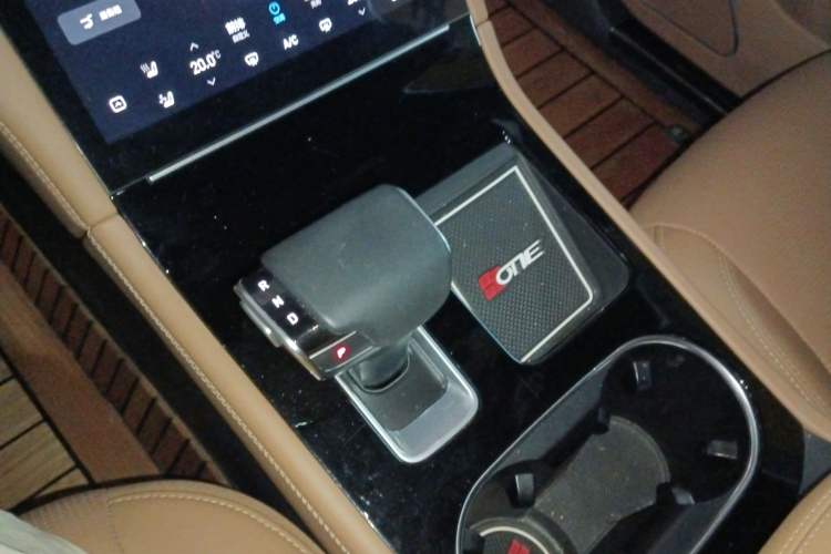 Used Li Auto ONE 2021 Extended-Range 6-Seater Version Gear Lever