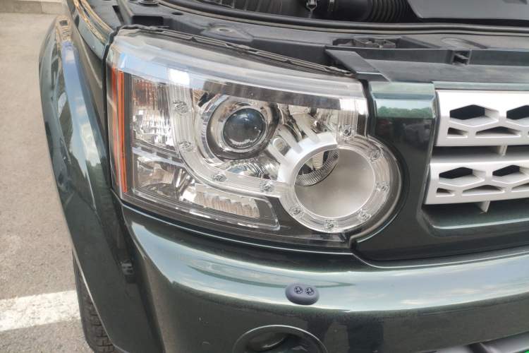 Used Land Rover Discovery 2010 5.0 V8 HSE Gasoline Model
