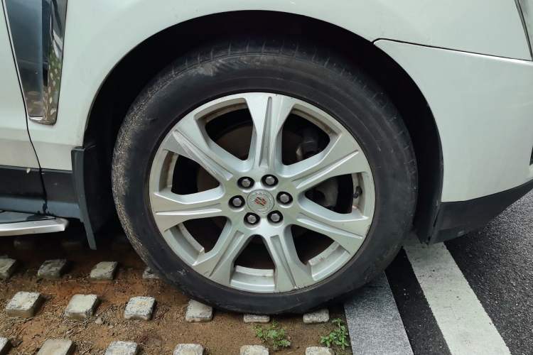 Used Cadillac SRX 2014 3.0L Luxury Model
