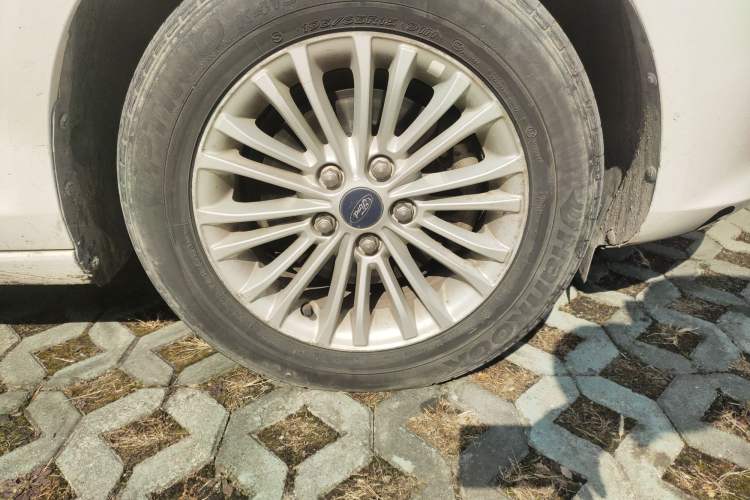 Used Ford Escort 2015 1.5L Automatic Comfort Edition