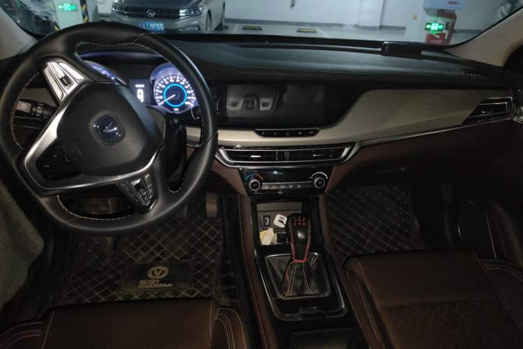 Used CHANGAN Eado 2018 High-Energy Edition 1.6L GDI Manual Competition Model China V Standard