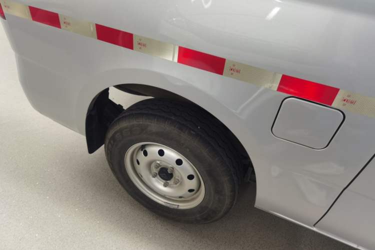 Used Chana Ruixing M60 2023 1.5L GDI Base Model 2-Seat Van
