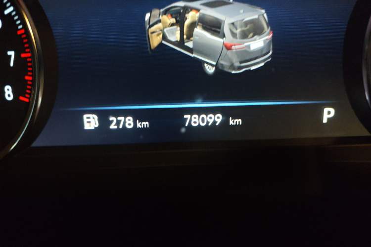 Used Buick GL8 2021 Land Cruiser Executive 652T Premium Model
