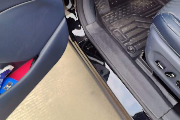 Used VOYAH COURAGE 2025 Model Rear-Drive Qiankun Edition
