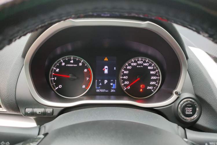 Used Mitsubishi Eclipse Cross 2018 1.5T CVT Two-Wheel Drive Belief Edition Instrument Cluster