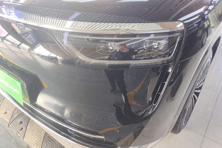 Used Hima AITO M8 2025 Extended-Range Max+ Version 53.4 kWh 6-Seater Edition