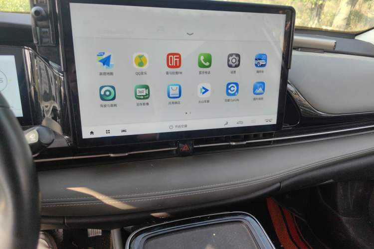 Used AION S Plus 2021 80 Ultra-Long Range Edition Audio And AC Panel