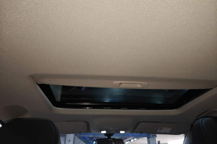 Used Geely Auto Coolray 2020 PRO 240T DCT Hunter
