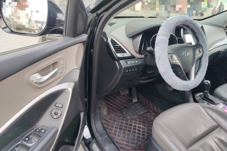 Used Hyundai Santa Fe Classic 2013 Revised Version 3.0L Four-Wheel Drive Flagship Edition Euro IV Driver Seat