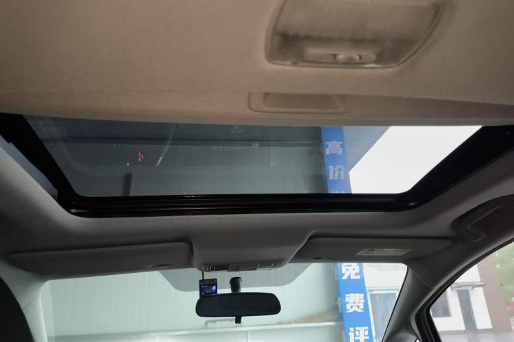 Used Honda Fit 2018 1.5L CVT Comfort Sunroof Version Headliner