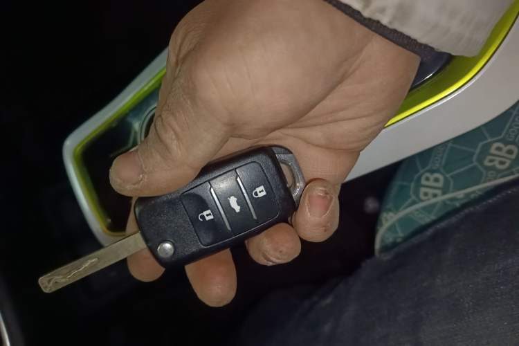 Used Oshan Benni E-Star 2022 Qingxin Edition Colorful Model Lithium Iron Phosphate